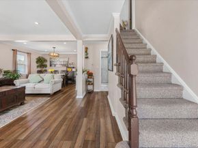 10 Dorothy Place, Lynbrook NY 11563