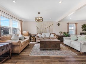 10 Dorothy Place, Lynbrook NY 11563