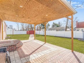 820 Southern Parkway, Uniondale NY 11553