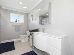 23 Haide Place, East Islip NY 11730