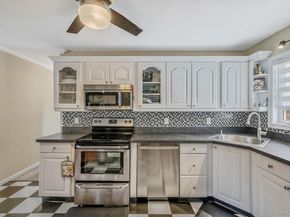 7 Hollywood Drive, Shirley NY 11967