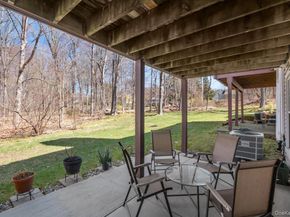 220 Sandpiper Court, Yorktown Heights NY 10598