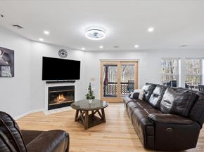 220 Sandpiper Court, Yorktown Heights NY 10598