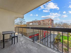 150-38 Union Turnpike 1A, Flushing NY 11367