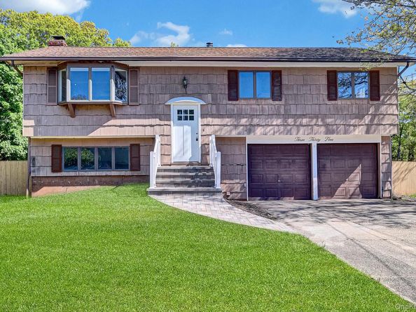 335 Babylon Street, Islip Terrace NY 11752