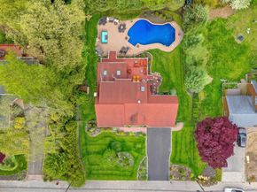 5 Merlin Lane, East Setauket NY 11733