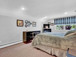 5 Merlin Lane, East Setauket NY 11733