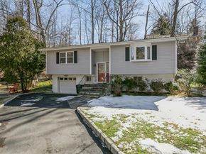 33 Brookside Place, Pleasantville NY 10570