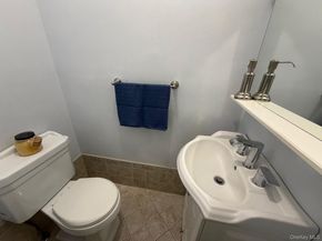 40 Town House Drive, Massapequa Park NY 11762