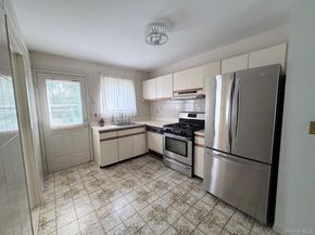 40 Town House Drive, Massapequa Park NY 11762