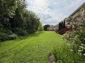 40 Town House Drive, Massapequa Park NY 11762
