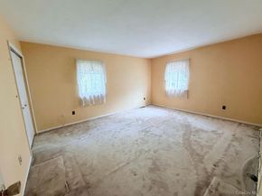 40 Town House Drive, Massapequa Park NY 11762