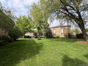 40 Town House Drive, Massapequa Park NY 11762