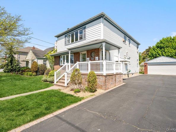 77 Hendrickson Avenue, Lynbrook NY 11563