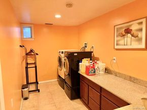 122 Walker Road, Mineola NY 11501