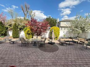 122 Walker Road, Mineola NY 11501