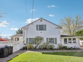 76 S Bay Drive, Massapequa NY 11758