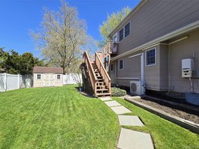 3 Martin Place, Farmingville NY 11738