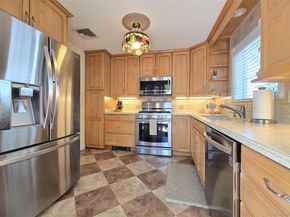 3 Martin Place, Farmingville NY 11738