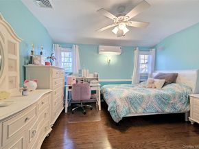 3 Martin Place, Farmingville NY 11738