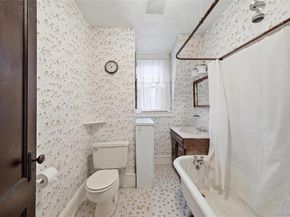 6661 74th Street, Middle Village NY 11379