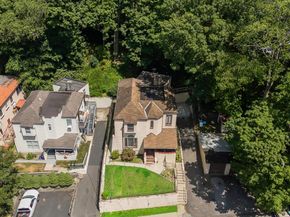 61 Continental Place, Glen Cove NY 11542