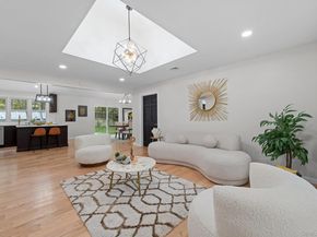 282 Vanderbilt Boulevard, Oakdale NY 11769