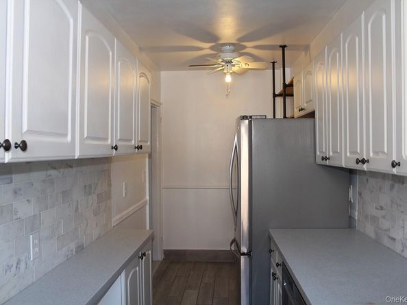 811 Bronx River Road 5A, Yonkers NY 10708