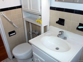 811 Bronx River Road 5A, Yonkers NY 10708