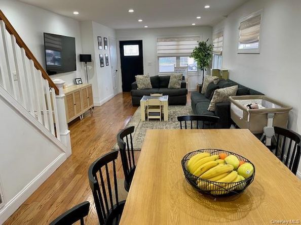 117-16 205th Street, Saint Albans NY 11412