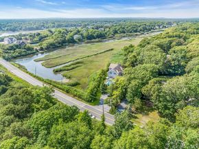 56 S Country Road, Westhampton NY 11977