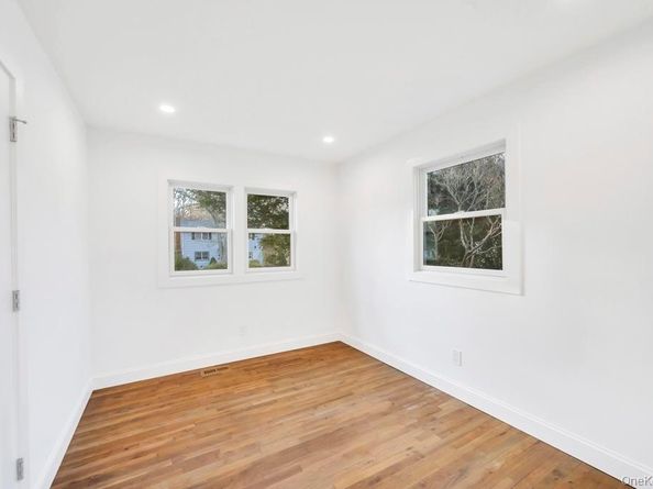 12 George Street, Hampton Bays NY 11946