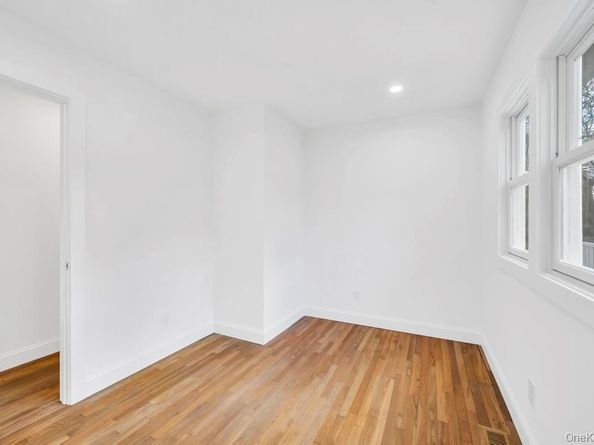 12 George Street, Hampton Bays NY 11946