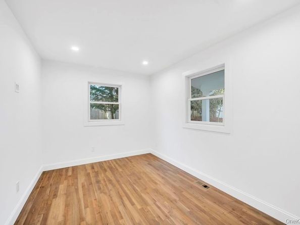 12 George Street, Hampton Bays NY 11946