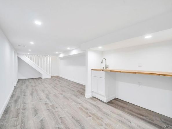 12 George Street, Hampton Bays NY 11946