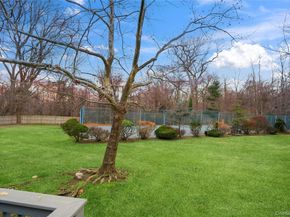 93 Estate Drive, Jericho NY 11753