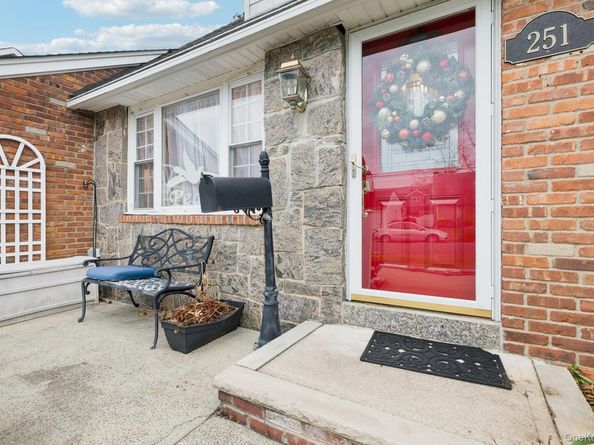 251 Hamilton Avenue, Massapequa NY 11758