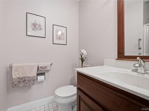 504 Gotham Court N, Saint James NY 11780