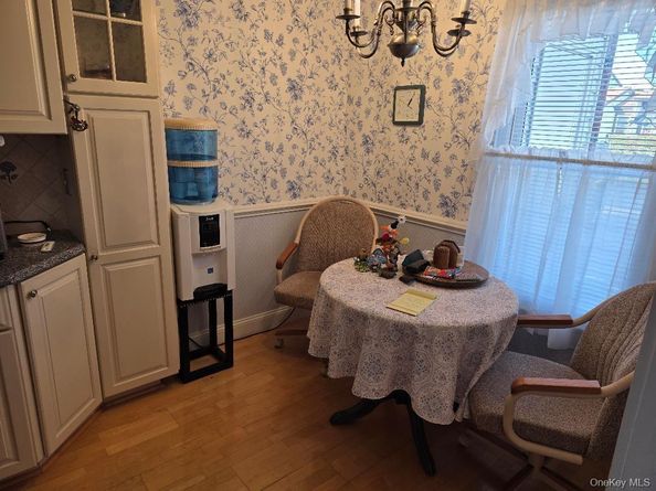 504 Gotham Court N, Saint James NY 11780