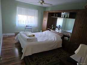 504 Gotham Court N, Saint James NY 11780