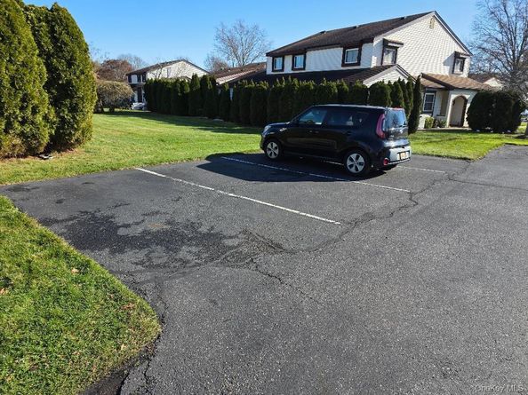 504 Gotham Court N, Saint James NY 11780