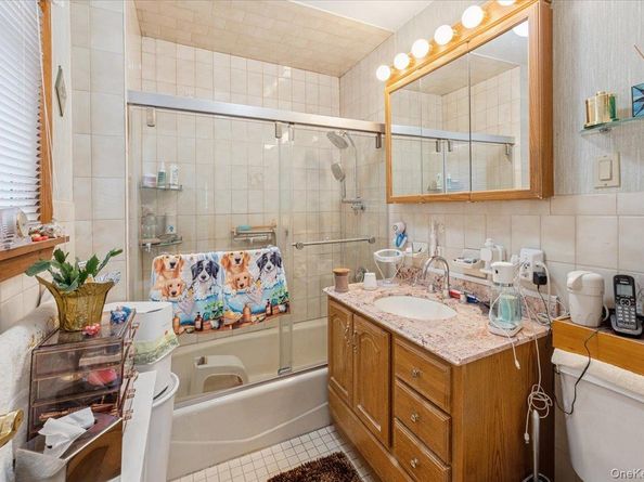 1007 Sackett Avenue, Bronx NY 10462