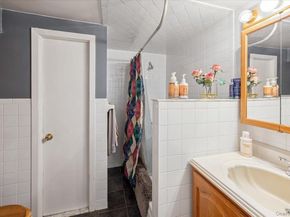 1007 Sackett Avenue, Bronx NY 10462