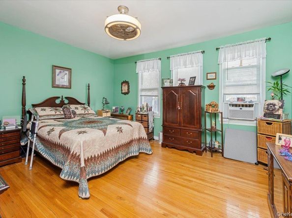 1007 Sackett Avenue, Bronx NY 10462