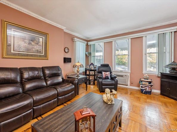 1007 Sackett Avenue, Bronx NY 10462