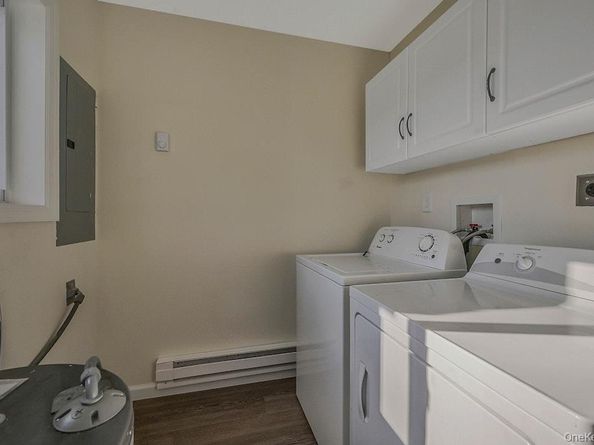 4 Park Lane, Middle Island NY 11953