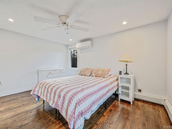 11 Chivalry Lane, Nesconset NY 11767