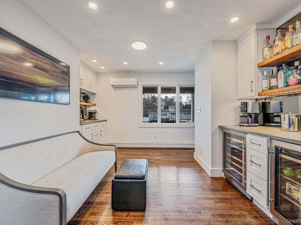 11 Chivalry Lane, Nesconset NY 11767