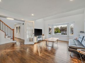 11 Chivalry Lane, Nesconset NY 11767