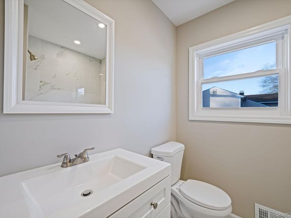 3 Bellrose Avenue, Centereach NY 11720